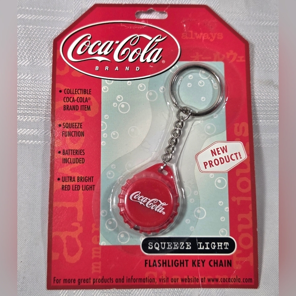 Coca Cola Red Flashlight Key Chain - Picture 1 of 3